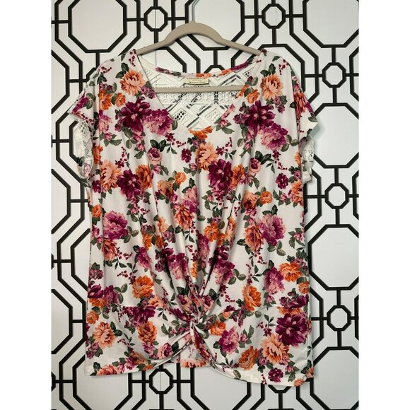 Bobbie Brooks Ladies V Neck, Lace Super Soft , Stretchy Blouse Size 1X Plus Size - Picture 2 of 6